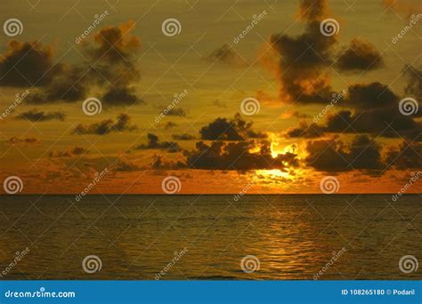 Dramatic Sunrise Over Pacific Ocean Stock Photo - Image of beautiful ...