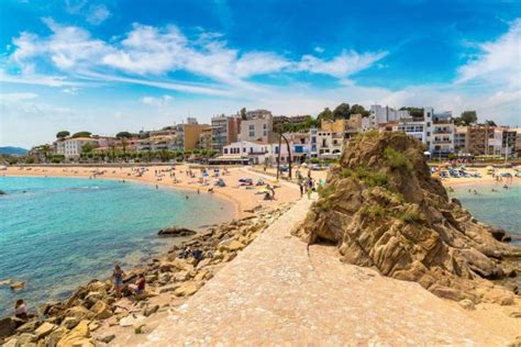 Blanes beach in Costa Brava Stock Photo by ©bloodua 136059356