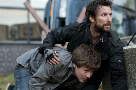 Noah Wyle 'Falling Skies' season two Q&A