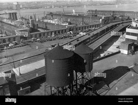 West side highway new york city Black and White Stock Photos & Images ...