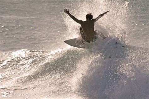 Tips for high performance surfing, which can help you become skillful