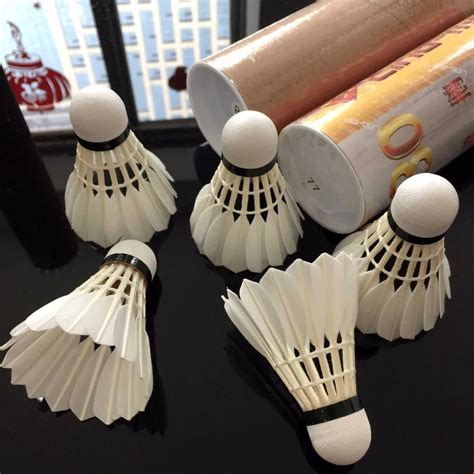 Brand Badminton Shuttlecock Rsl Classic Shuttlecock Cheap - Buy Brand Badminton Shuttlecock ...