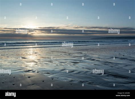 Beautiful morning at Hunmanby sands on Filey Bay in North Yorkshire ...