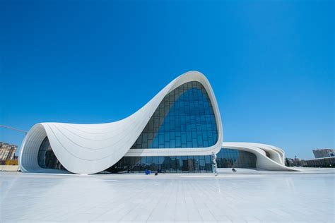 5 Buildings That Showcase the Aesthetics of Contemporary Architecture