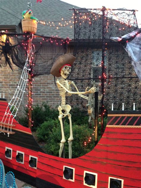 my front yard. The ship I made with plywood Pirate Halloween Decorations, Pirate Halloween Party ...