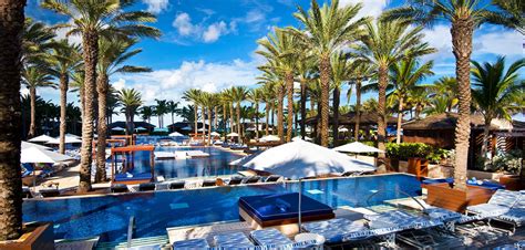 Adults Bahamas Cabanas | The Cove Pool | Atlantis Bahamas Resort