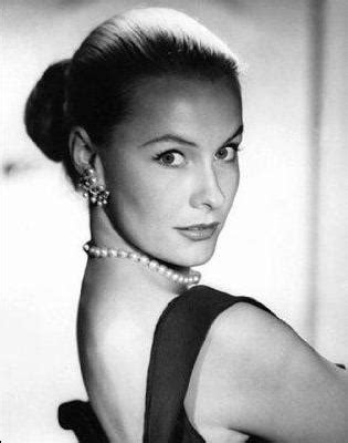 Dina Merrill Death Fact Check, Birthday & Date of Death