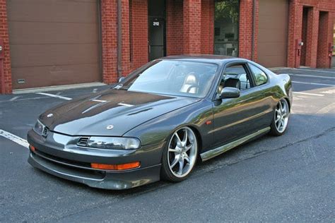 Tastefully modded 4th gen Honda Prelude. - Hirocima Cruisers