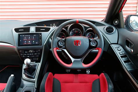 Honda Civic Type R 2015-2017 interior | Autocar