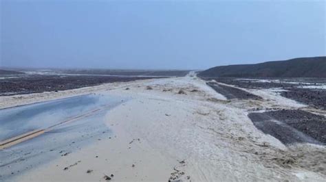 Death Valley flooding traps at least 1,000 visiting California national park