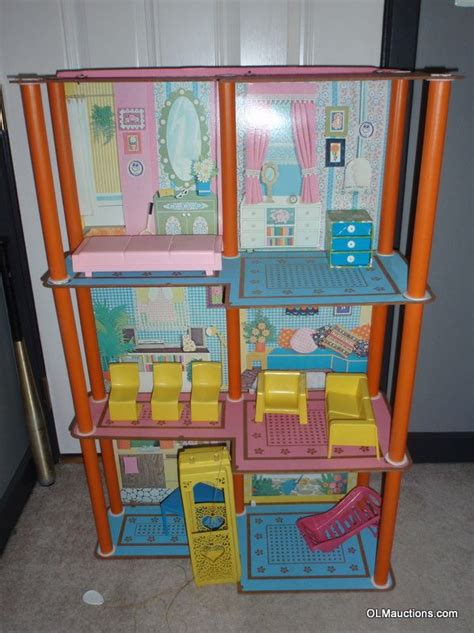 The glamourous Barbie Townhouse. I got this for Christmas when I was 6 ...