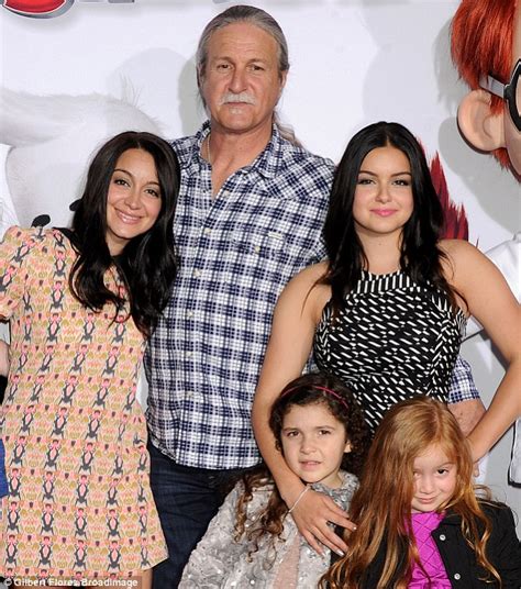 Ariel Winter gets her family's loving support at Mr Peabody & Sherman premiere | Daily Mail Online