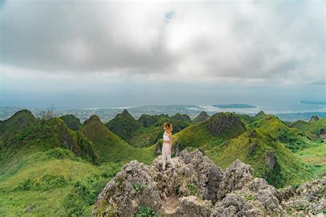 Osmeña Peak Viewpoint In Cebu - A Complete Guide (2024)