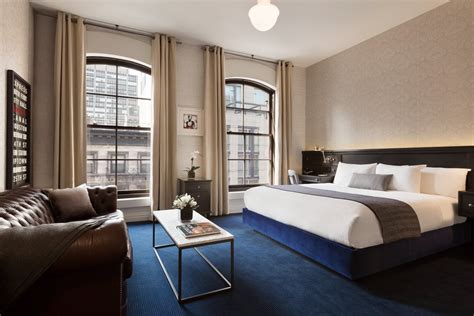 These NYC Hotels Are Gorgeous — & Super Affordable | Nyc hotels, Nyc cheap hotels, Refinery ...