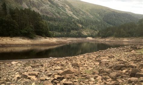 Thirlmere's water level plunges to lowest seen in recent years - The Keswick Reminder