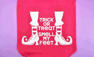 Grab the free SVG cut files to make these adorable Halloween trick or treat tote bags! Trick or ...