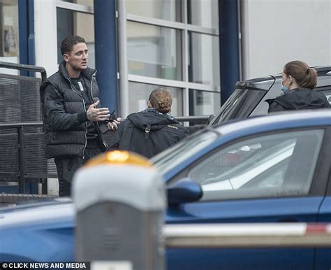 Stephen Bear heads to the police station with his father and brothers ...