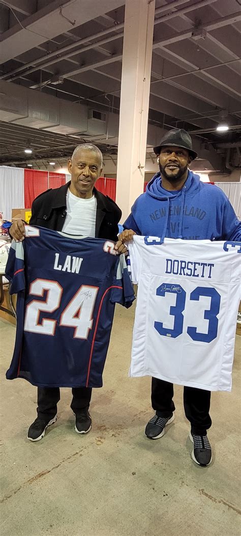 Tony Dorsett on Twitter: "Just 2 guys from the Quip! @OfficialTyLaw ...