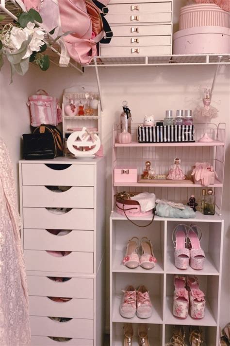 Pink Girly Closet Ideas
