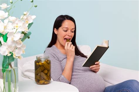 Causes of odd food cravings in pregnancy | Lowvelder