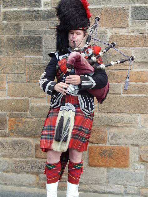 Scottish Bagpipes by KieranW | ePHOTOzine