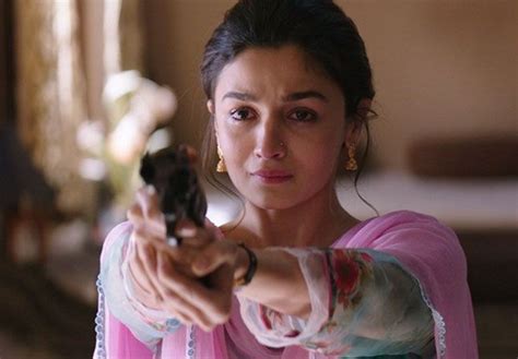 Raazi Movie Review: Alia Bhatt shines bright in Meghna Gulzar's thriller