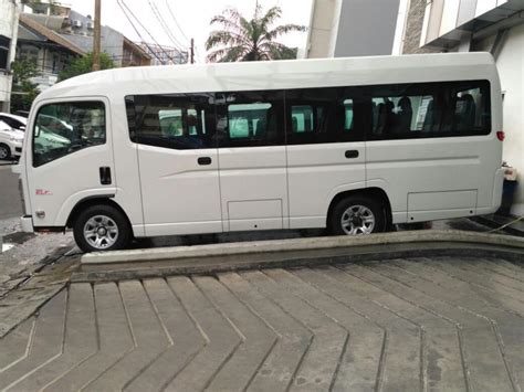 Isuzu Elf NLR 55 Blx Microbus 20 Kursi New Armada Tahun 2019 - MobilBekas.com