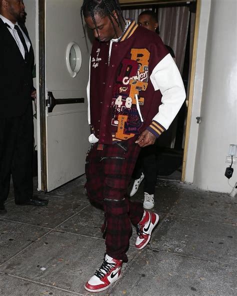 Travis Scott In Baggy Clothes - Travis Scott in Raw Slouchy Straight ...