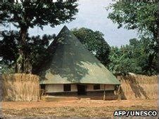 Uganda's Kasubi royal tombs gutted by fire