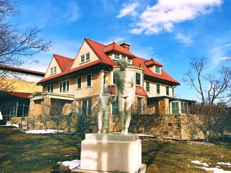 The New Britain Museum of American Art Exterior Editorial Image - Image ...