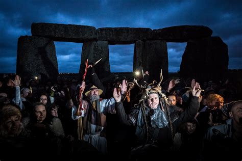 Stonehenge: See People Celebrate Solstice At Stonehenge | Time