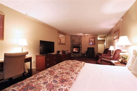 Fireside Inn & Suites West Lebanon - West Lebanon, NH - Party Venue