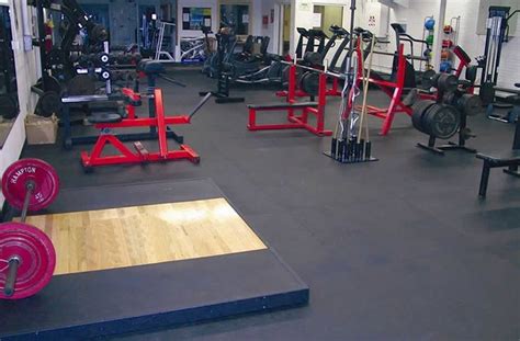 1/2" Rubber Gym Tiles – Commercial Weight Room Flooring | Weight room flooring, Gym flooring ...