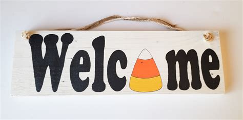 Halloween Welcome sign//Welcome sign//Wooden Halloween Welcome | Etsy