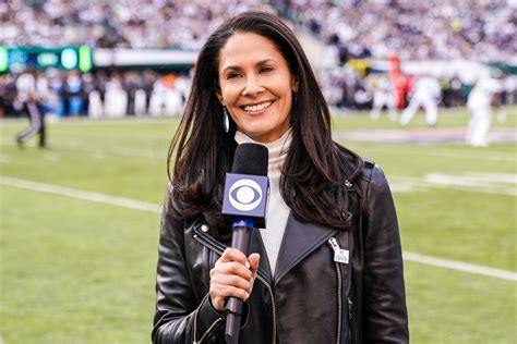 Tracy Wolfson 'Can't Wait' to Cover Super Bowl — All About CBS' Lead NFL Sideline Reporter