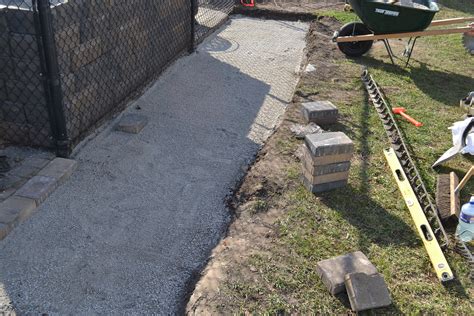 Paver patio installation. How to properly install your paver patio.