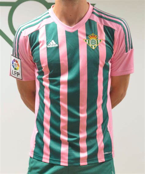 Kit Clash? Real Betis Debuts Special Pink and Green Kit - Footy Headlines