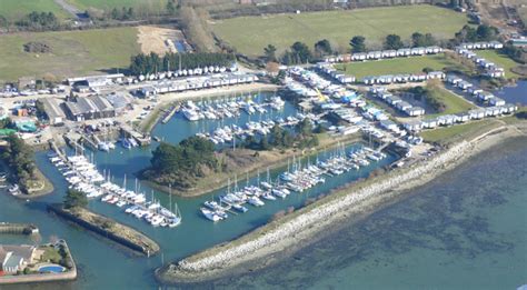 Emsworth Yacht Harbour - ML Dredging