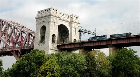 Hell Gate Bridge, New York City | Bridgepixing and Railfanni… | Flickr