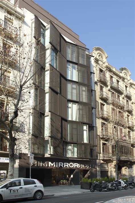 Hotel The Mirror Barcelona / GCA Arquitectes | ArchDaily