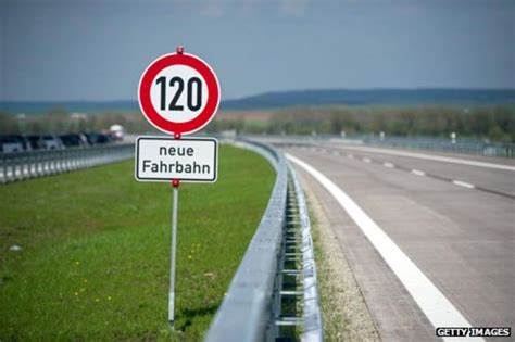 Autobahn speed limits: Germany's love of the fast lane - BBC News