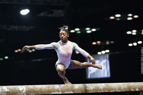 Simone Biles Wins 2021 U.S. Classic, Successfully Debuts New Vault ...