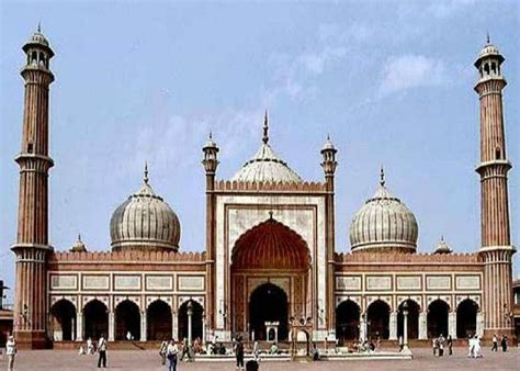 Jama Masjid Agra History in Hindi - Agra News in Hindi - जामा मस्जिद बनवाई थी शाहजहां की पुत्री ...