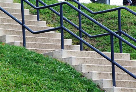 Concrete Stairs Outdoors in Grass - SteinMixedMedia