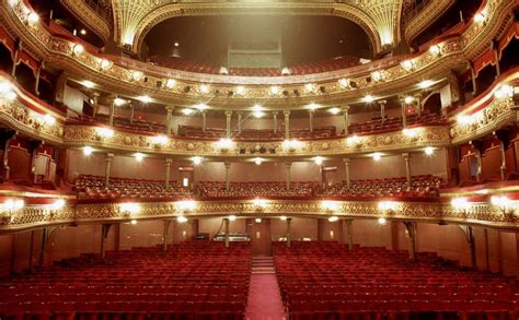 Leeds Grand Theatre | Theatres in Leeds | Creative Tourist