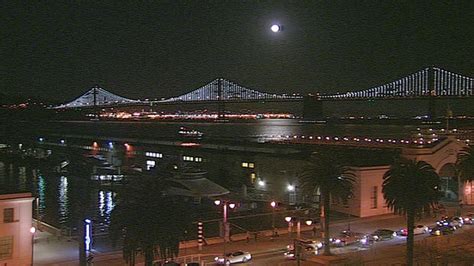 Light installation on Bay Bridge to go dark until 2016 | abc7news.com