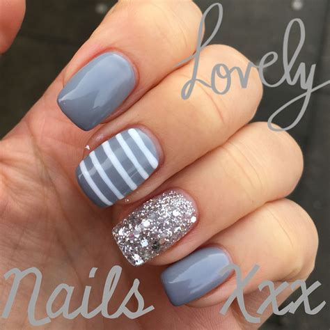 Grey glitter gel nails | Glitter gel nails, Pretty gel nails, Cute gel nails