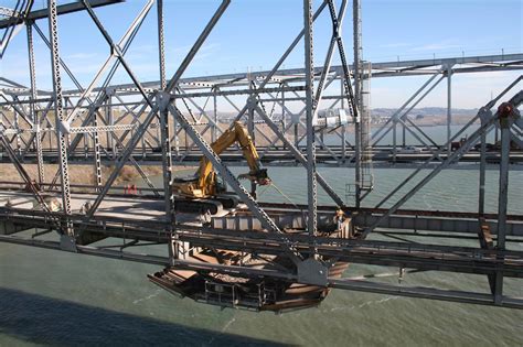 CARQUINEZ BRIDGE REMOVAL - Foothills Bridge Co