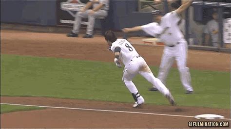 30 GIFs of Baseball's Biggest Bloopers - Sports Illustrated