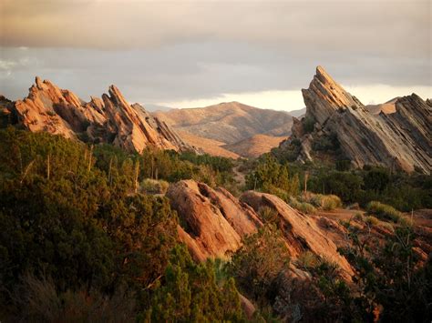 File:SUNSET ROCKS San Andreas Fault.jpg - Wikimedia Commons